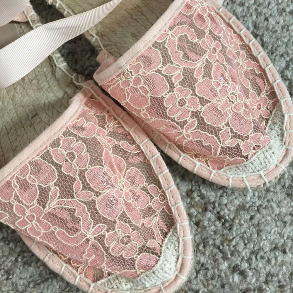 Espadrilles - Picture 4 of 8