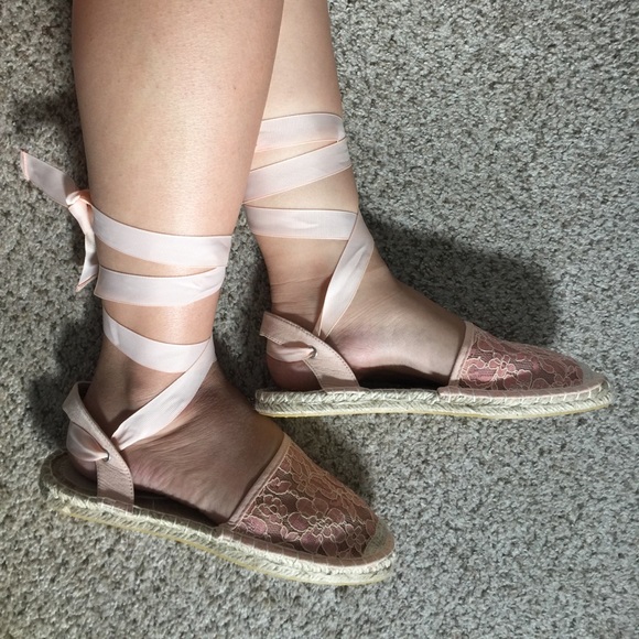 Espadrilles - Picture 7 of 8