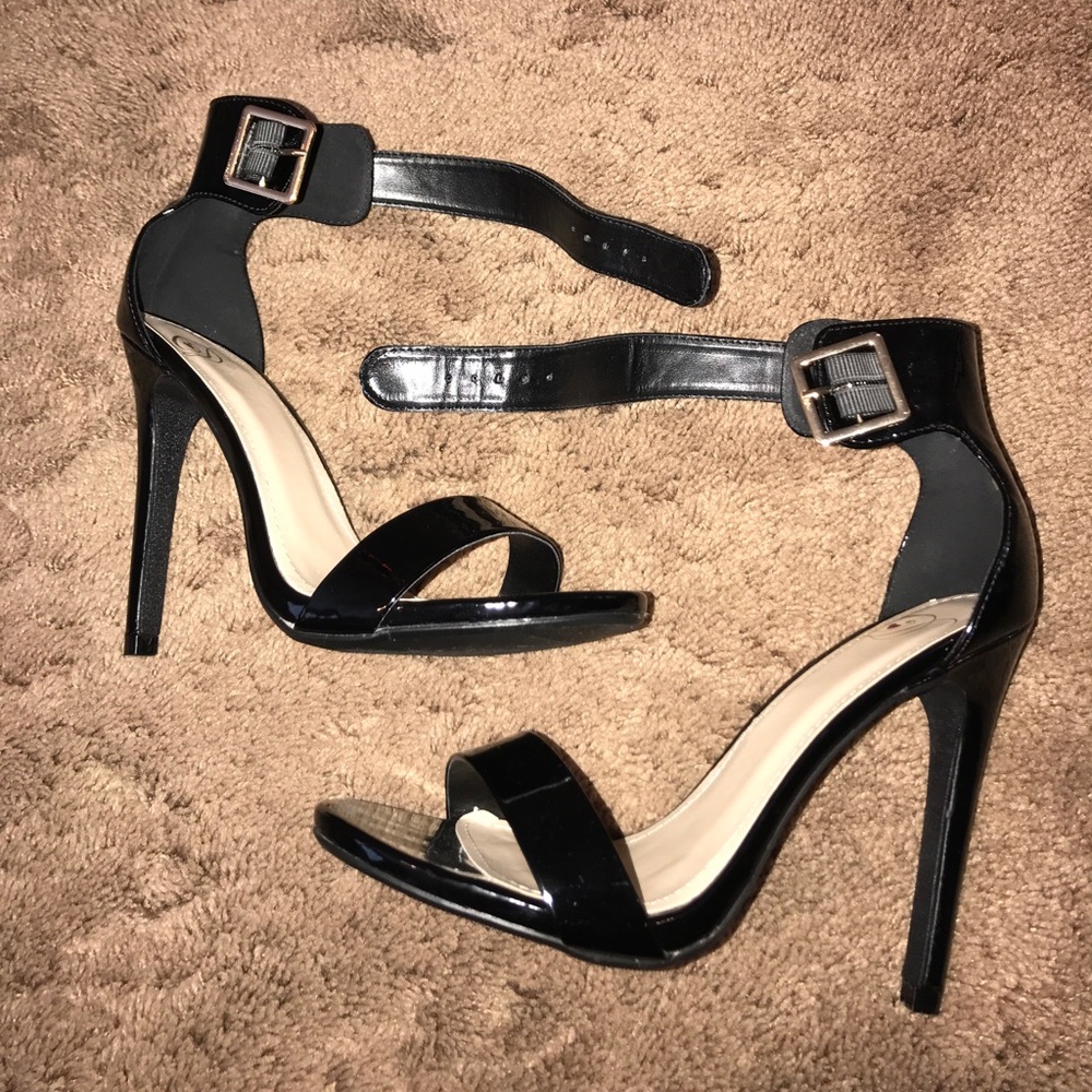 Black patten Leather single strap heels