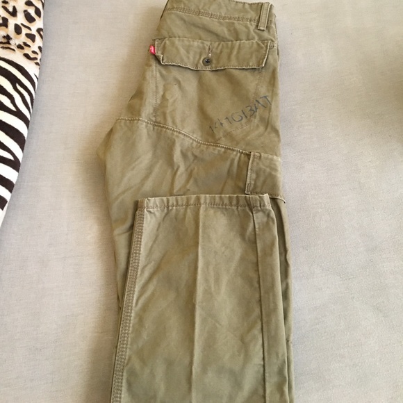 Dark baige Levi's jeans - Picture 1 of 3