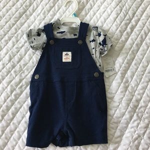 Boys Carter's 6 month overalls set
