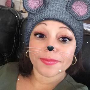 Meet your Posher, Shacyne