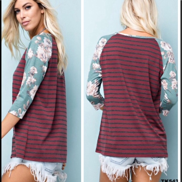 •mixed print tunic• - Picture 2 of 2