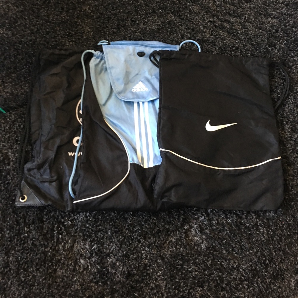 Lot of 3 drawstring bags