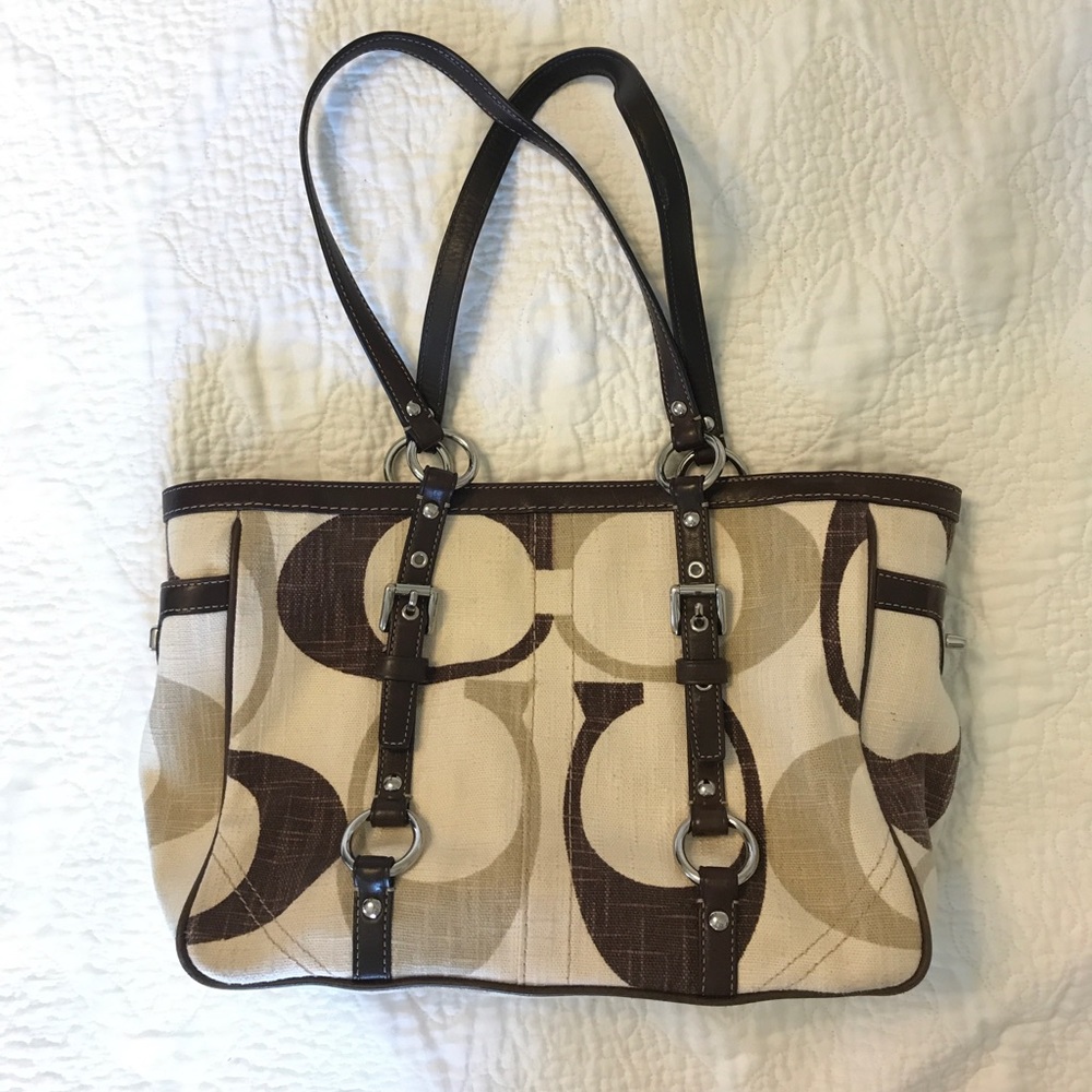 Authentic Coach Bag. Brown/khaki