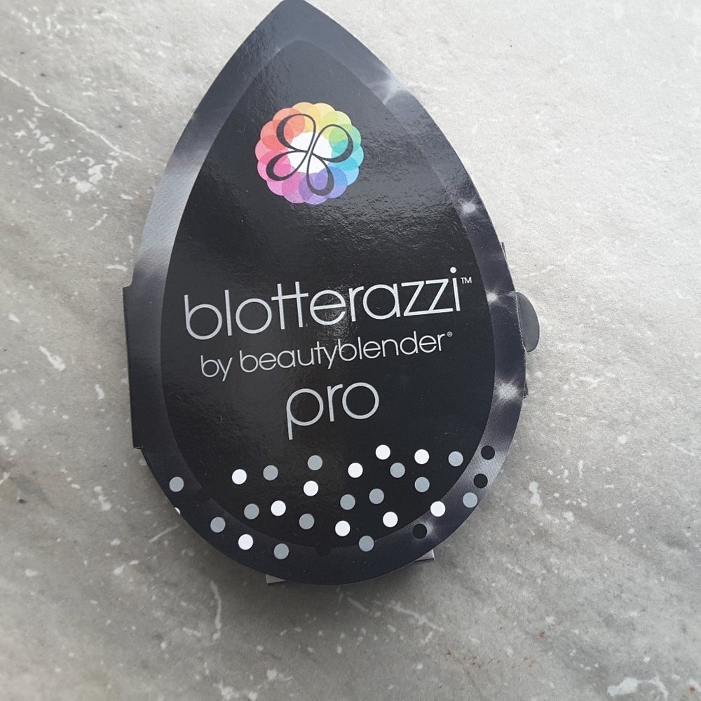 Beauty blender blotterazzi black pro