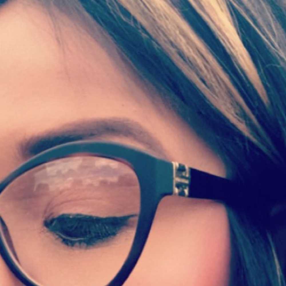 Meet your Posher, Char