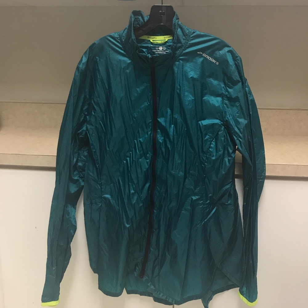 USED Brooks windbreaker, women's, very rare