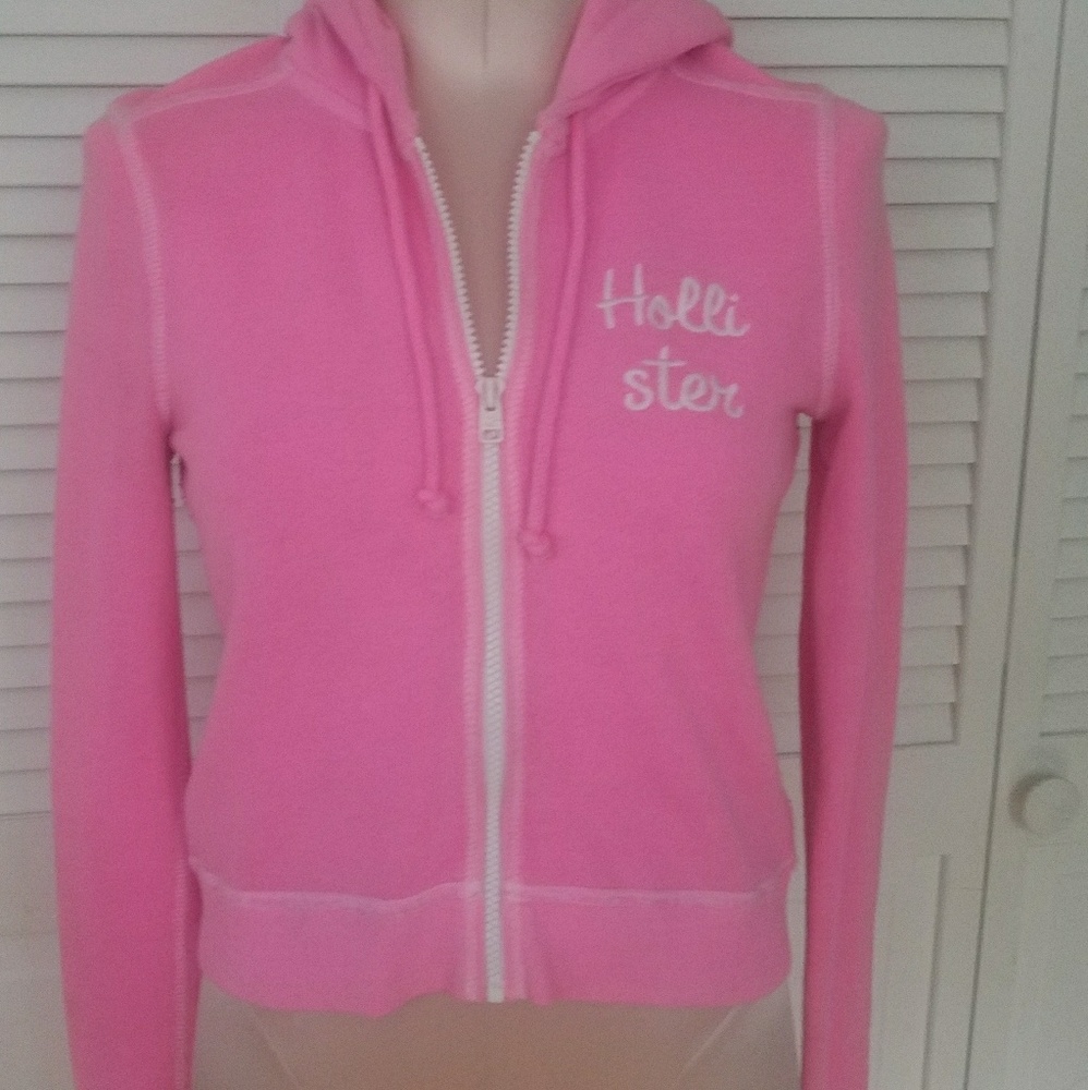 Cropped Hollister sweatshirt