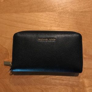 Michael Kor's Zip Wallet
