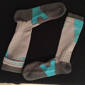 Nike basketball socks