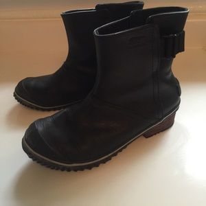 Sorel Black Boots