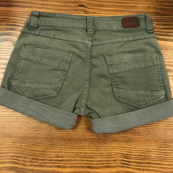 Army Green Rolled Up Shorts - Picture 3 of 3