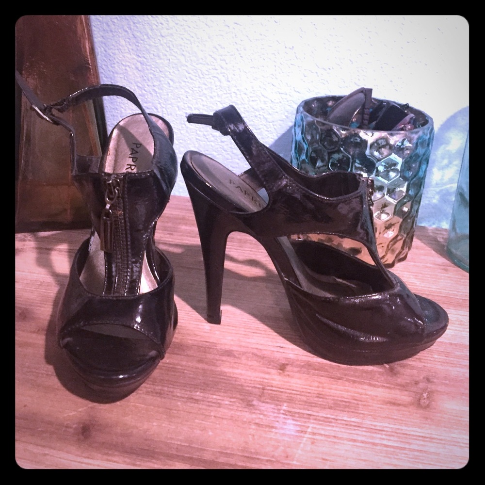 Black heels