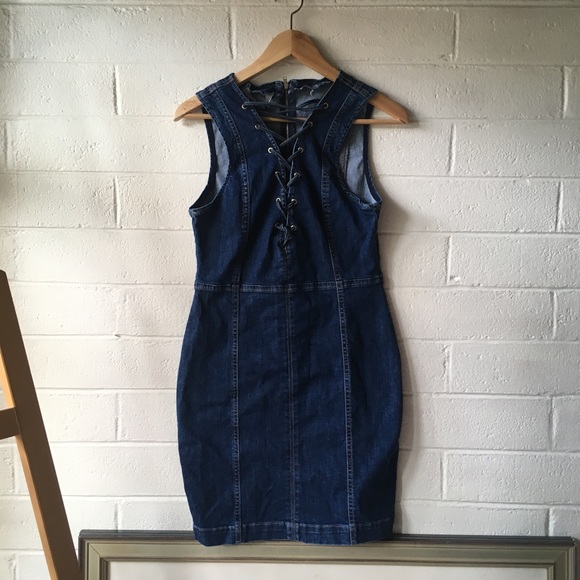 Missguided Denim Lace Up Dress - Picture 3 of 5