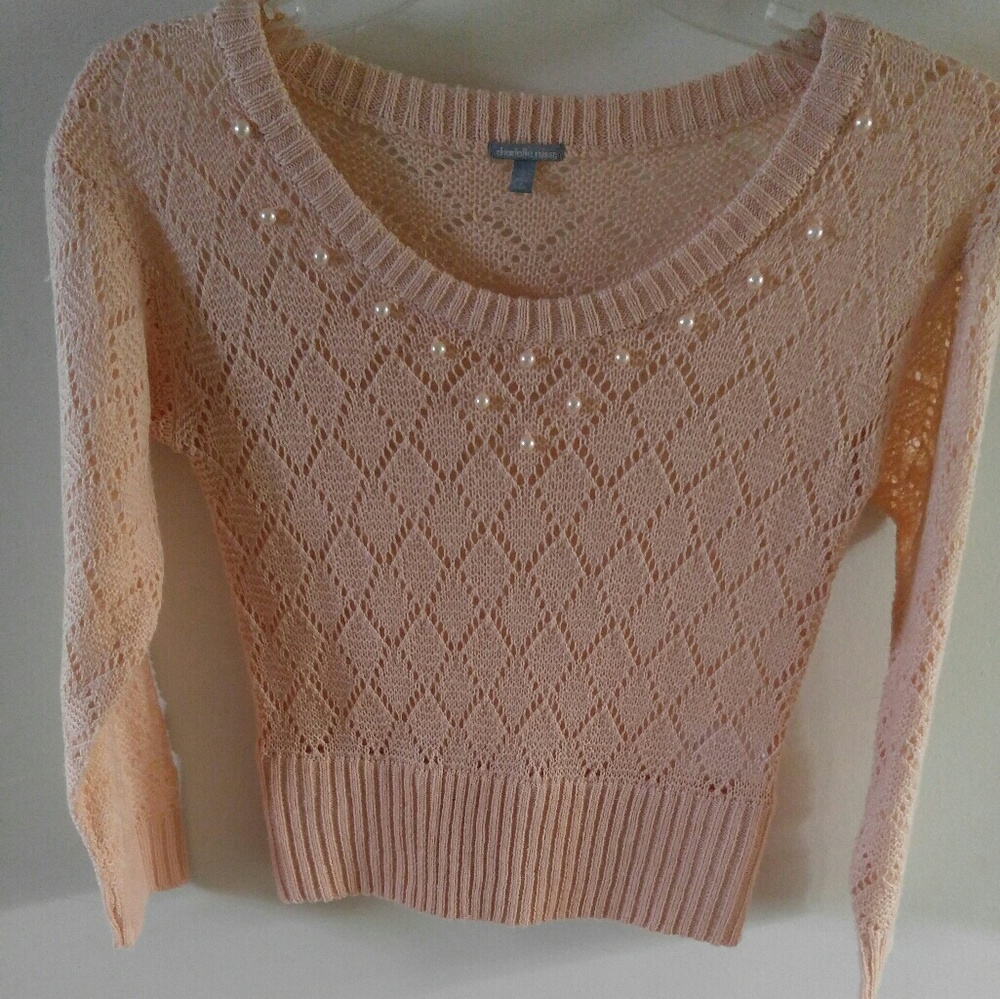 Pink long sleeve crop top