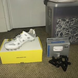 Mavic white biking shoes