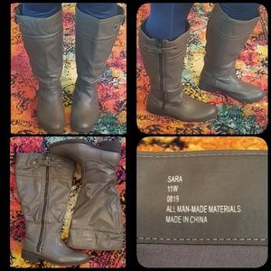 Gray wide calf boots. Womens size 11