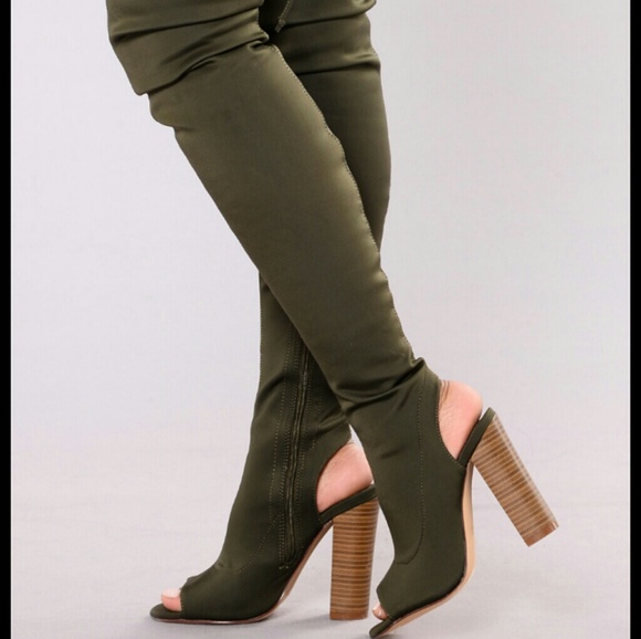 Catwalk Thigh High Suede Boots in Black - Dainty Hooligan Thigh high boots