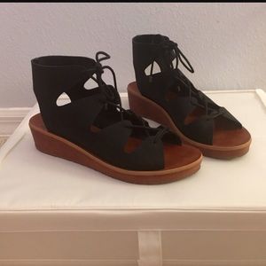 LUCKY BRAND SANDALS