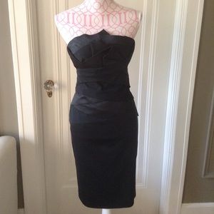 Gorgeous origami-like strapless formal dress