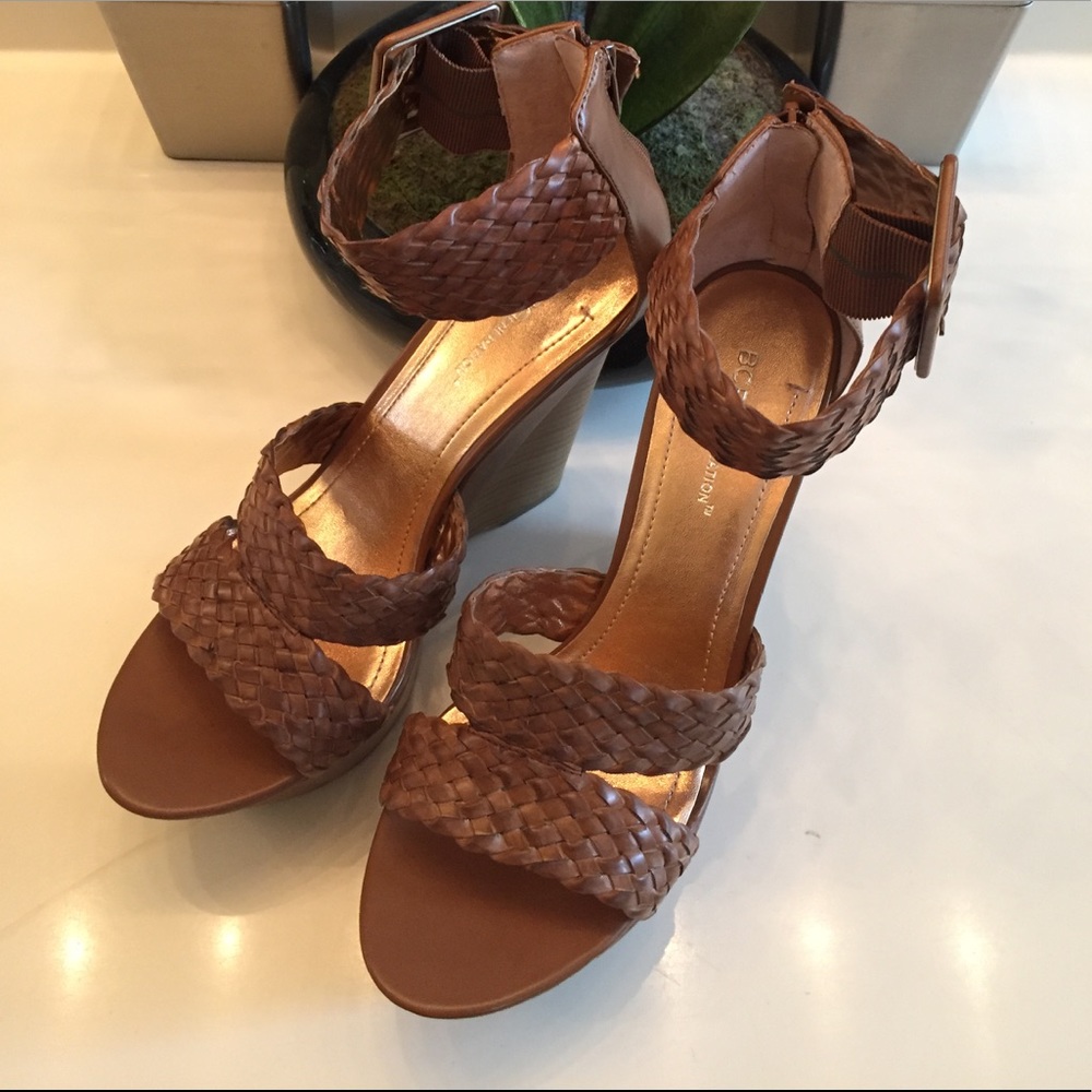 BCBG wedges - Picture 2 of 5