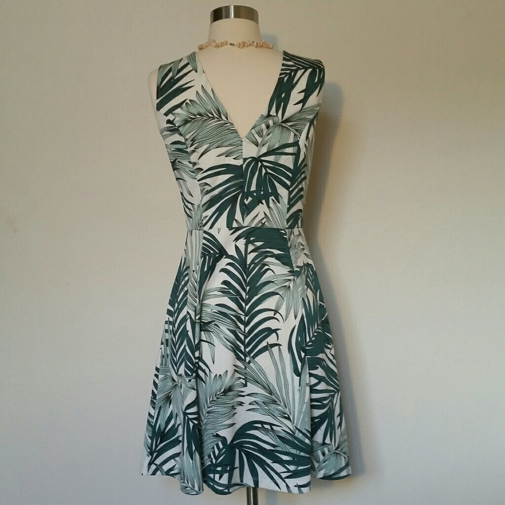 H&M Palm Tree Dress - Picture 3 of 6