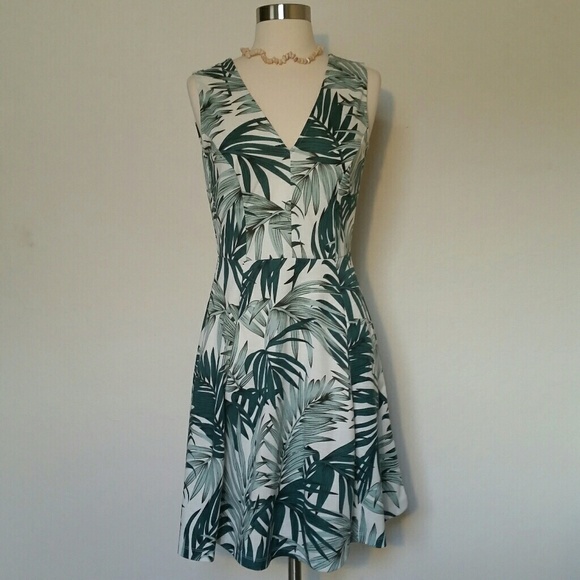 H&M Palm Tree Dress - Picture 2 of 6