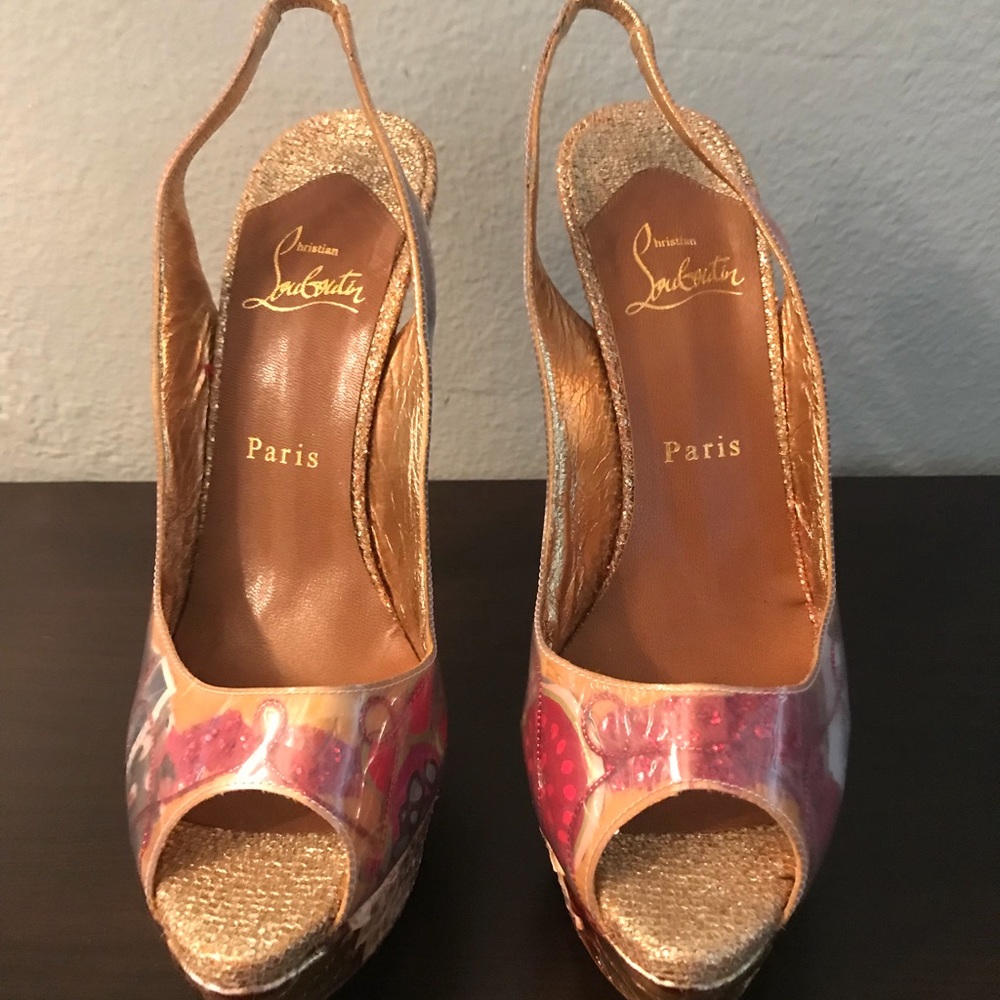 Louboutin Trash peep sling - size 39 - SOLD