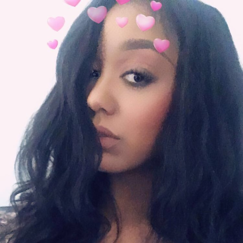 Meet your Posher, Deasha