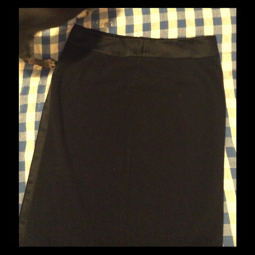Black pencil skirt