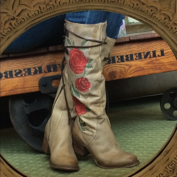 🍃💕NIB Steve Madden Freebird Cyrus Leather Boot - Picture 3 of 8