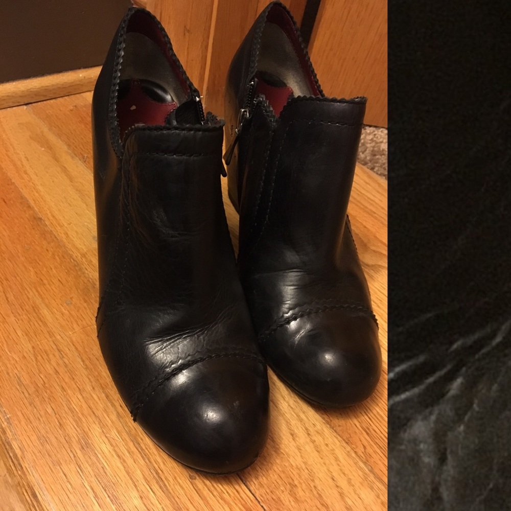 Max Studio real leather wedges