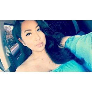 Meet your Posher, Brooke