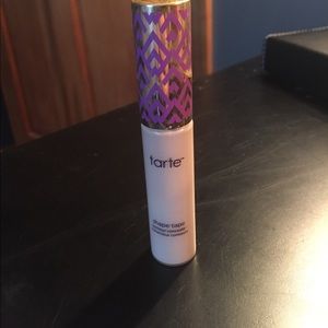 Tarte Shape Tape concealer