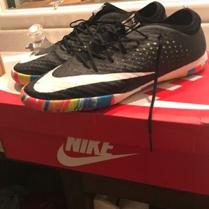 Nike Indoors Nike Indoors