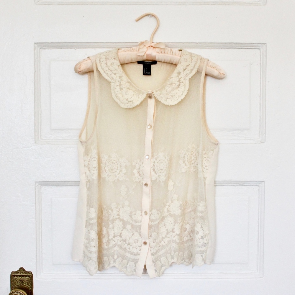 Forever 21 Cream Lace Blouse Size S