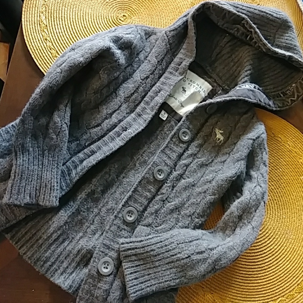 Abercrombie suetter