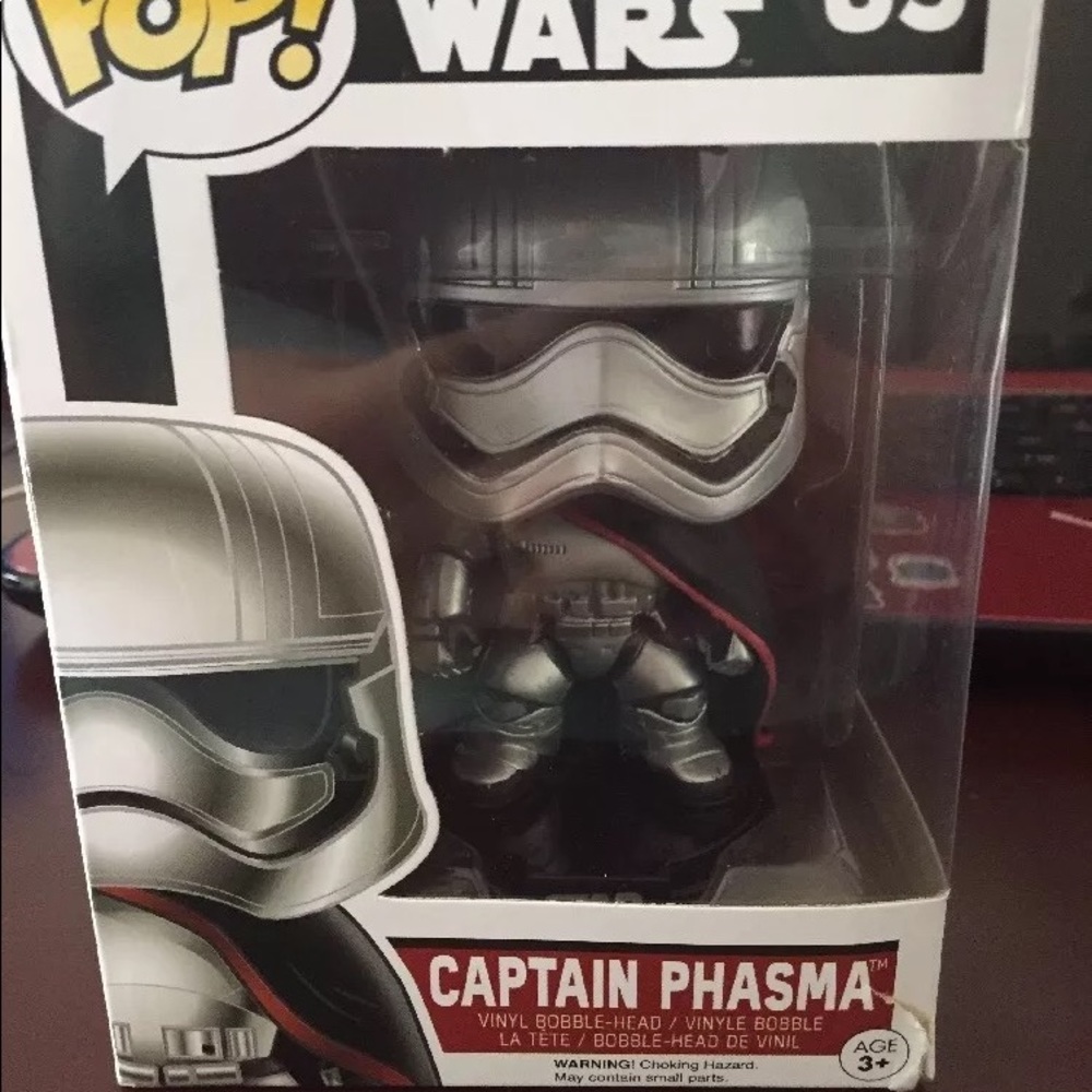 Funko Pop vinyl Star Wars Captain Phasma