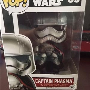 Funko Pop vinyl Star Wars Captain Phasma