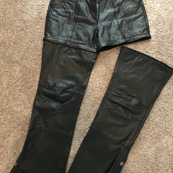 Beautiful Soft Black Leather Pants/Shorts - Picture 6 of 8