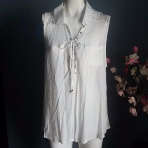 White Sleeveless Lace-up Top