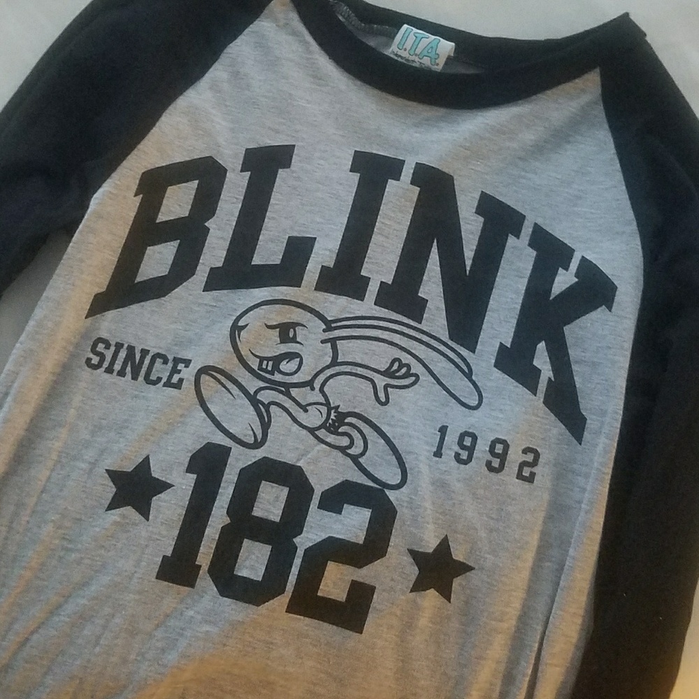 Blink 182 T