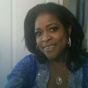 Meet your Posher, Rhonda