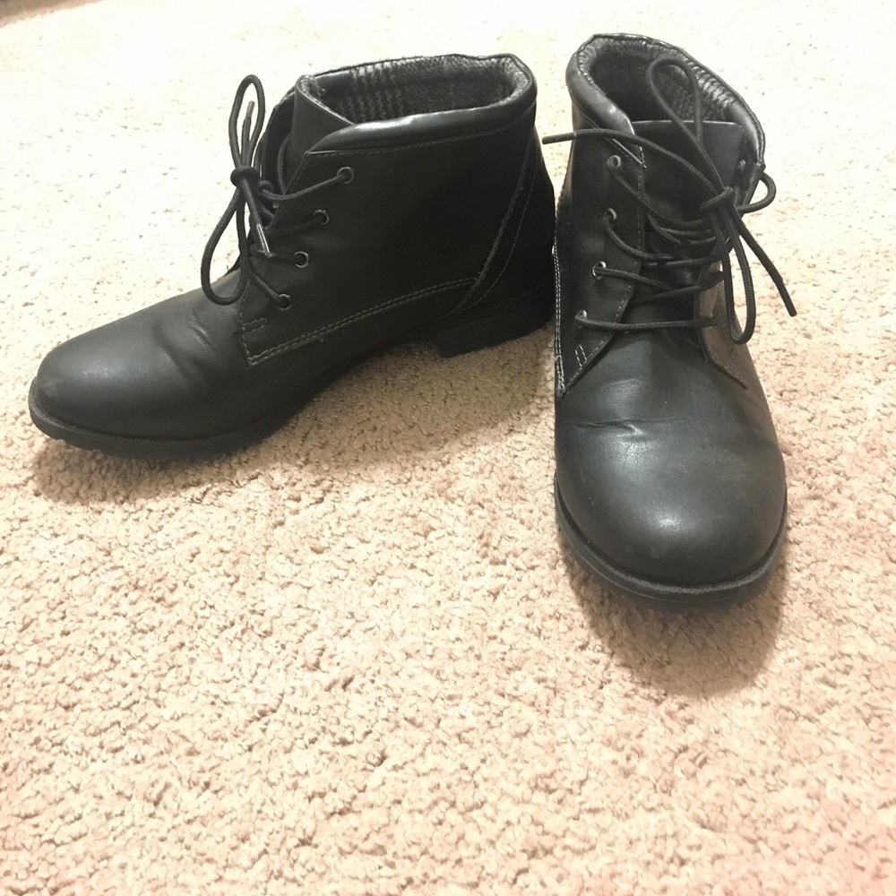 Ankle boots