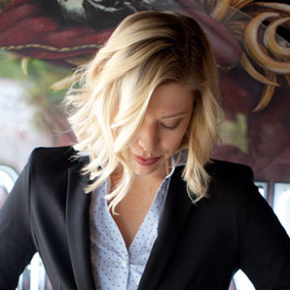 Meet your Posher, April