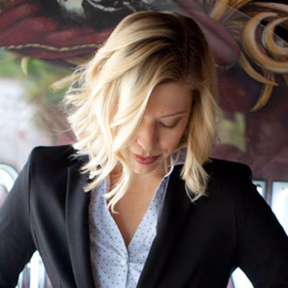 Meet your Posher, April - Picture 1 of 1