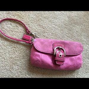 Medium Coach Wristlet Medium Coach Wristlet