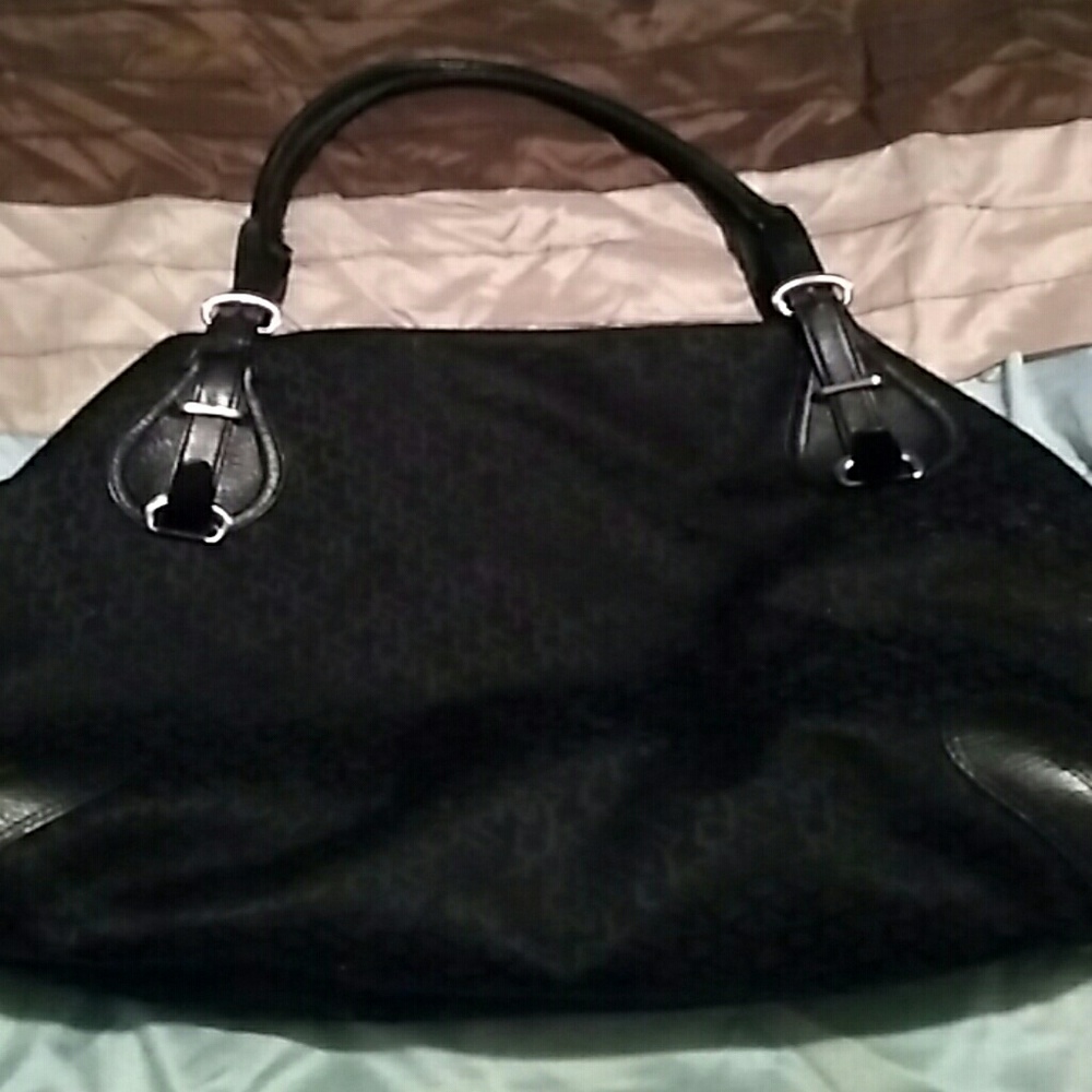 Dkny purse
