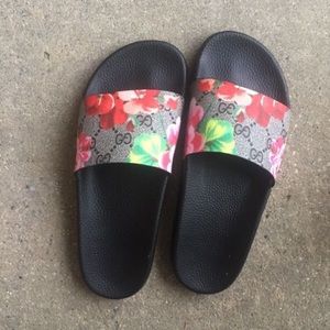 Gucci slides Gucci slides